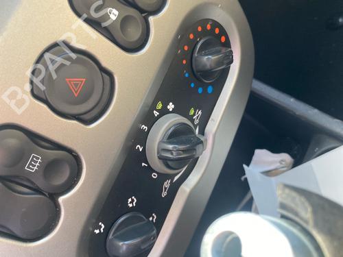 Used Climate control Climate control 37156831 37156831