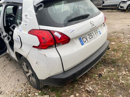 Used Fuse box Fuse box 37471176 37471176