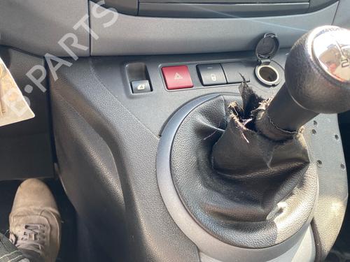 Dashboard PEUGEOT PARTNER Tepee 1.6 HDi | BP37156778C46 - Image 3