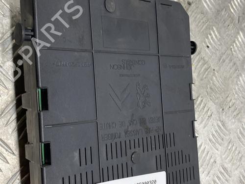 Fuse box PEUGEOT 5008 (0U_, 0E_) 2.0 HDi 150 / BlueHDi 150 | BP26738530E1 