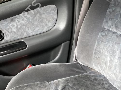 Used Right front seat RENAULT LAGUNA I (B56_, 556_) 1.8 (B56Z) (94 hp) 32241716