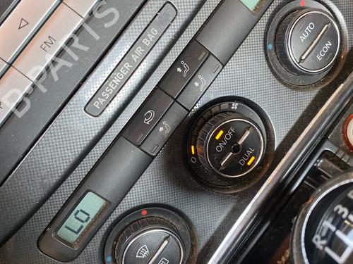 Climate control VW PASSAT B6 Variant (3C5) 1.9 TDI | BP38273676I5 - Image 2