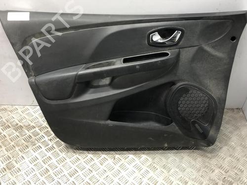 Venstre frontpanel RENAULT CLIO IV (BH_) 1.5 dCi 75 (75 hp) 22112316
