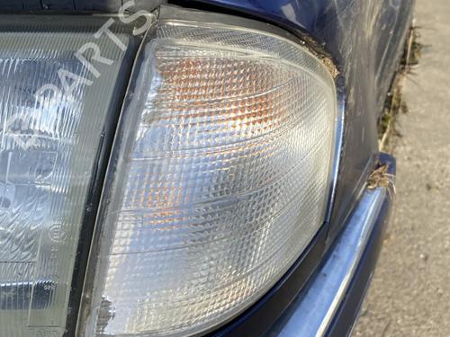 Used Left front indicator MERCEDES-BENZ C-CLASS (W202) C 220 CDI (202.133) (125 hp) 30085484