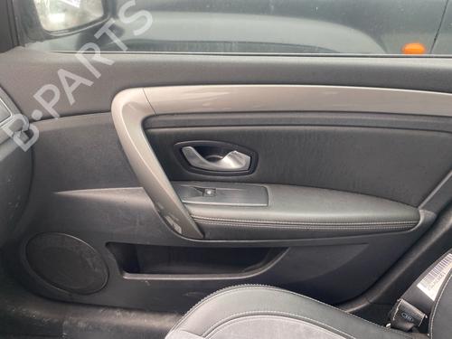 Used Front right panel Front right panel RENAULT LAGUNA III (BT0/1) 2.0 dCi (BT0M, BT0N, BT0S, BT19, BT1F) (173 hp) 39570286 39570286
