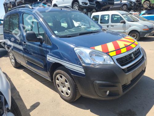 Left headlight PEUGEOT PARTNER Tepee 1.6 BlueHDi 120 | BP38558376C28 - Image 10