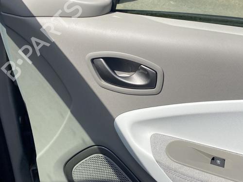 Used Front right panel Front right panel RENAULT ZOE (BFM_) ZOE (92 hp) 27327787 27327787