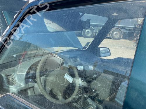 Used Front right door window Front right door window SUZUKI VITARA (ET, TA, TD) 1.9 D All-wheel Drive (SE419TD) (75 hp) 39005877 39005877