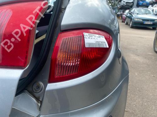right-taillight-alfa-romeo-147-937_-2000-2001-2002-2003-2004-2005-2006-2007-2008-2009-2010-35884761 main image