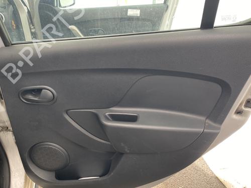 Bageste højre beklædning DACIA SANDERO II 1.5 dCi (90 hp) 32045223