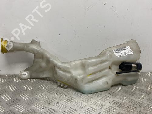 Used Windscreen washer tank Windscreen washer tank 31647315 31647315