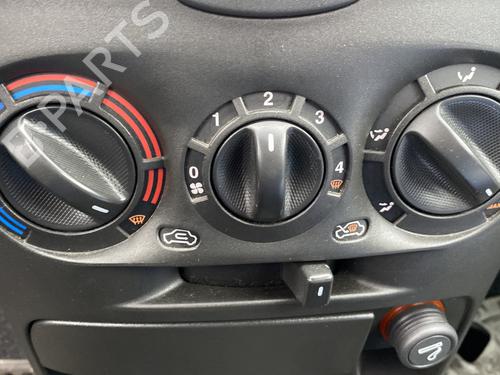 AC-Styringsenhed/Manøvreenhed FIAT PUNTO (188_) 1.2 60 (188.030, .050, .130, .150, .230, .250) | BP23783606I5 
