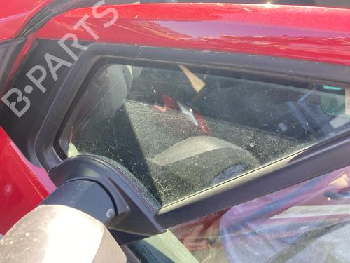 front-left-quarter-glass-citroen-berlingo-box-bodympv-b9-2008-39388967 main image