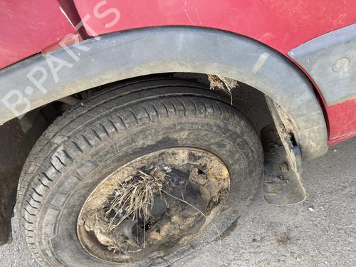 Used Front left wheel arch trim Front left wheel arch trim IVECO DAILY III Platform/Chassis 35 S 11,35 C 11 (A2FC13AA, A6FBU4AB, A2NB14A1, A2ND13A1,... (106 hp) 27608385 27608385