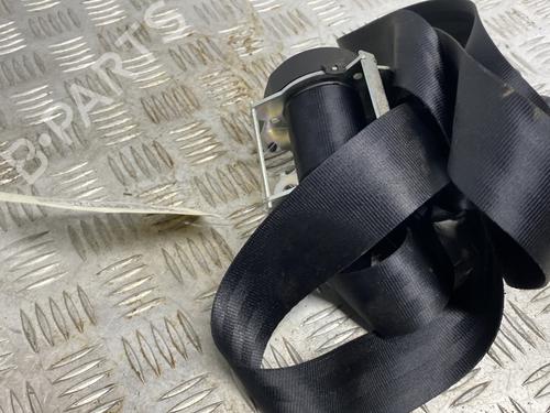 rear-center-seatbelt-dacia-duster-hs_-2010-2011-2012-2013-2014-2015-2016-2017-2018-32045246 main image