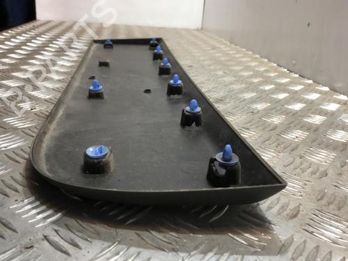 Used Door moulding trim Door moulding trim RENAULT MASTER III Van (FV) 2.3 dCi 110 FWD (FV0R, FV0W, FV1A) (110 hp) 22110749 22110749