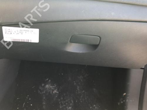 Hanskerom RENAULT MEGANE III Hatchback (BZ0/1_, B3_) [2008-2025]  21528425
