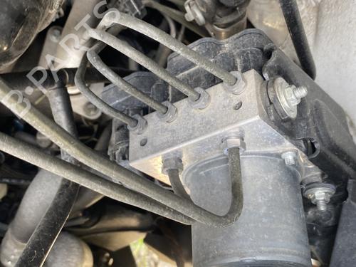 ABS pump MERCEDES-BENZ SPRINTER 5-t Platform/Chassis (B906) 513 CDI (906.155, 906.253, 906.255, 906.153) | BP26584132M43 