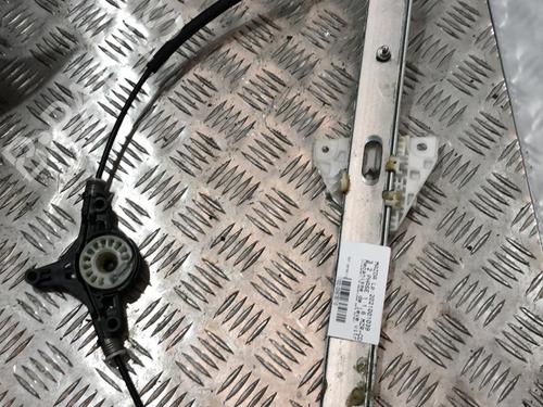 Used Front right window mechanism MAZDA 3 Saloon (BK) [1999-2009]  22110675