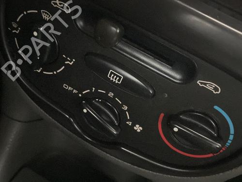 Used Climate control Climate control PEUGEOT 206 Hatchback (2A/C) 2.0 HDI 90 (90 hp) 30854016 30854016