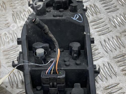 Used Lamp holder Lamp holder RENAULT CLIO III (BR0/1, CR0/1) 1.5 dCi (BR17, CR17) (86 hp) 22113429 22113429