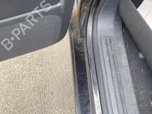 Rubber door seal VW TOUAREG (7LA, 7L6, 7L7) 3.0 V6 TDI | BP26221577C142 