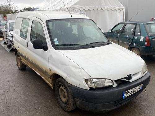 Front right panel PEUGEOT PARTNER Box Body/MPV (5_, G_) 1.9 D | BP31925451C59