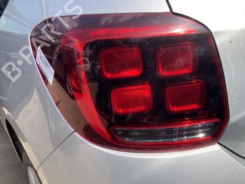 Used Left taillight DACIA SANDERO II 1.0 SCe 75 (B8JC, B8JD, B8NC) (73 hp) 21797757