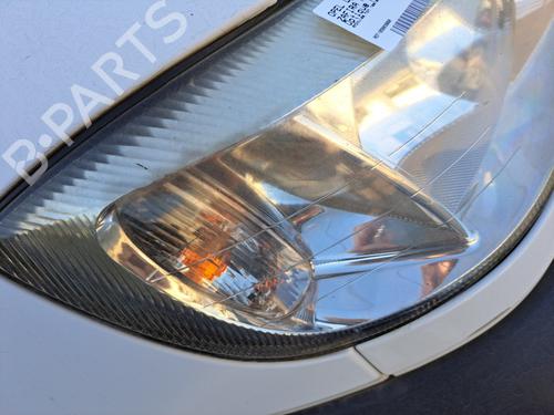 Used Right headlight Right headlight OPEL ZAFIRA A MPV (T98) 2.0 DTI 16V (F75) (101 hp) 21117414 21117414