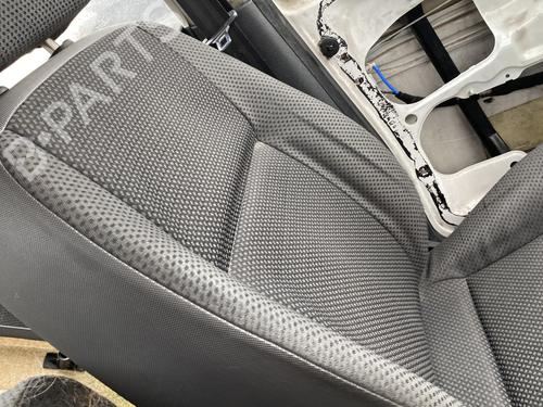 Used Left front seat Left front seat VW POLO III (6N1) 60 1.4 (60 hp) 33013674 33013674