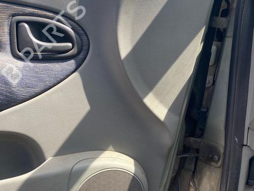 Used Front left panel Front left panel 37078569 37078569