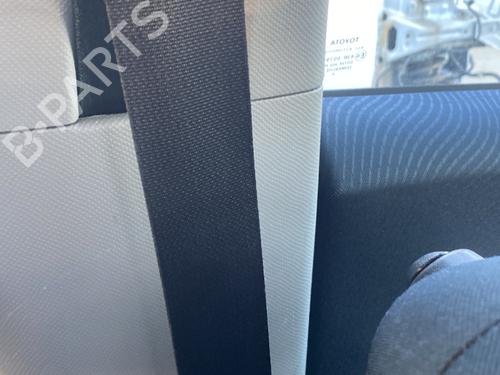 Used Front left seatbelt Front left seatbelt TOYOTA YARIS (_P9_) 1.4 D-4D (NLP90_, NLP90R) (90 hp) 33553821 33553821