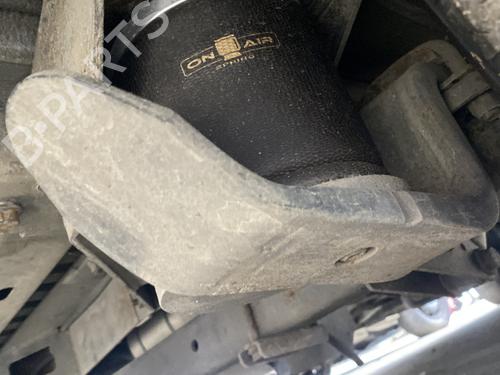 Used Left rear shock absorber RENAULT MASTER III Van (FV) 2.3 dCi 145 FWD (FV0E, FV0F, FV0H, FV02, FV0M, FV0S,... (146 hp) 29485111