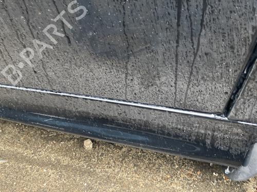 Højre sidekjole Højre sidekjole SAAB 9-3 (YS3D) 2.0 Turbo (150 hp) 29120233 29120233