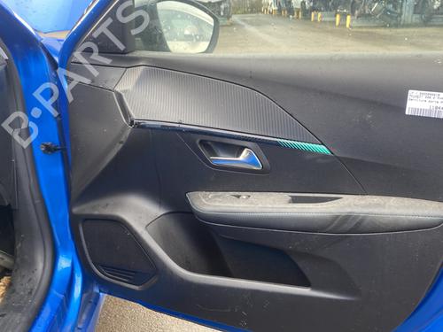 Used Front right panel Front right panel PEUGEOT 208 II (UB_, UP_, UW_, UJ_) 1.2 PureTech 100 (101 hp) 31090664 31090664