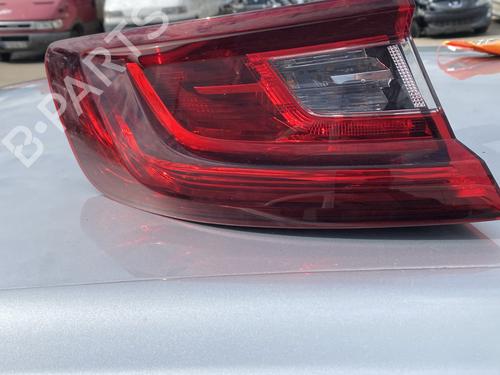 Used Left taillight RENAULT MEGANE IV Hatchback (B9A/M/N_) 1.5 dCi 110 (B9A3) (110 hp) 25407486