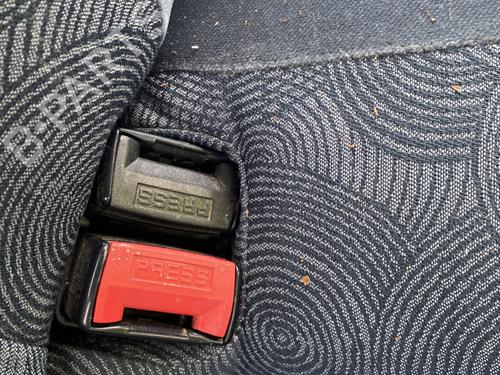 Used Seat buckle Seat buckle RENAULT MEGANE I (BA0/1_) [1995-2004] 33651860 33651860