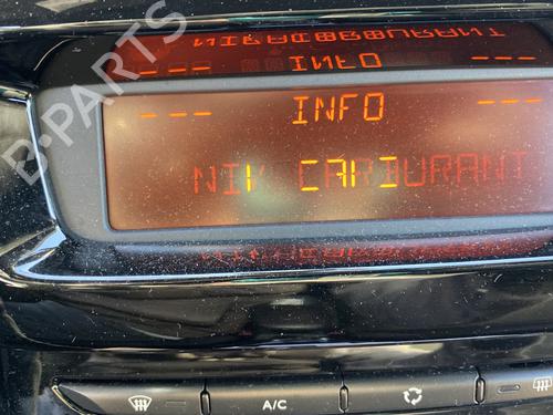 display-monitor-citroen-ds3-sa_-2009-2010-2011-2012-2013-2014-2015-2016-30636405 main image