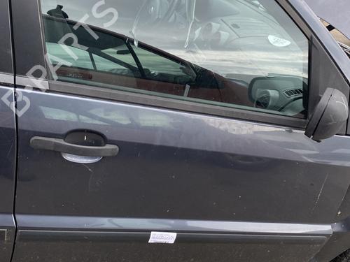 right-front-door-ford-fusion-ju_-2002-2003-2004-2005-2006-2007-2008-2009-2010-2011-2012-26221710 main image