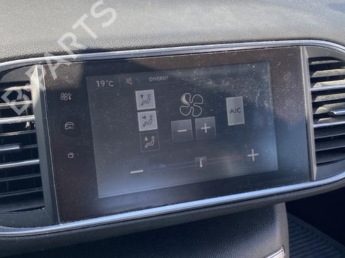 Used Display monitor PEUGEOT 308 SW II (LC_, LJ_, LR_, LX_, L4_) 1.6 BlueHDi 100 (99 hp) 24822833