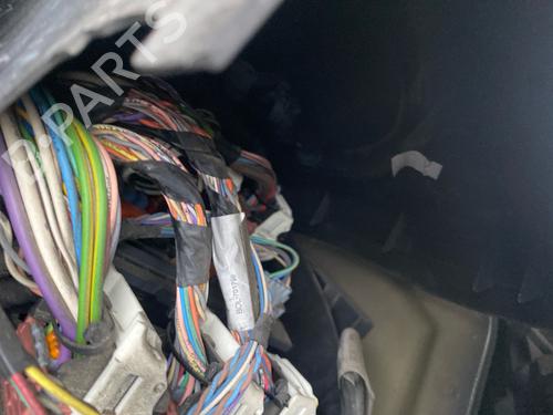 Used Fuse box Fuse box CITROËN C4 Picasso I MPV (UD_) 1.6 HDi 110 (112 hp) 40124643 40124643