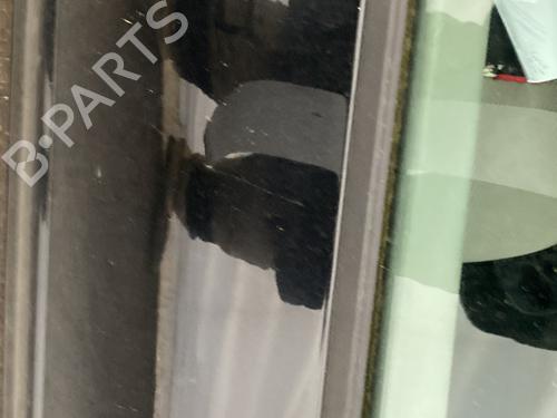 Used Right front door Right front door 32194648 32194648
