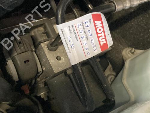 ABS Bremseaggregat AUDI A4 B7 (8EC) 2.7 TDI (180 hp) 19904867