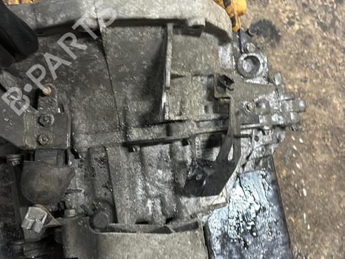 Used Gearbox RENAULT ESPACE III (JE0_) 2.2 dCi (JE0K) (130 hp) 23784799