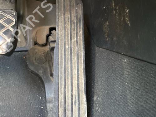 Used Pedal Pedal 38273629 38273629