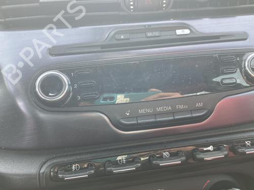 Used Radio ALFA ROMEO GIULIETTA (940_) 1.6 JTDM (940FXD1A) (105 hp) 24454759