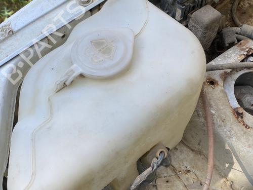 Windscreen washer tank SUZUKI VITARA (ET, TA, TD) 1.6 All-wheel Drive (TA, TA01, SE416) 38450A61A00