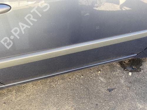 Used Door moulding trim RENAULT SCÉNIC II (JM0/1_) 2.0 dCi (JM1K) (150 hp) 29012966
