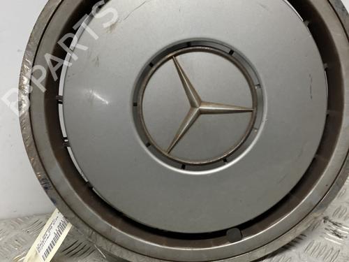 Used Hub cap MERCEDES-BENZ 124 Saloon (W124) 250 Turbo-D (124.128) (126 hp) 29372618