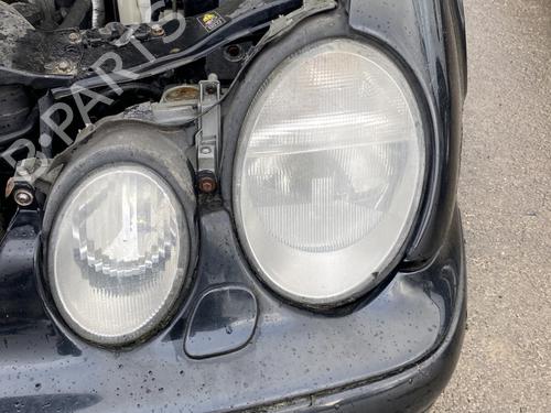 Used Left headlight MERCEDES-BENZ CLK (C208) CLK 320 (208.365) (218 hp) 23894692